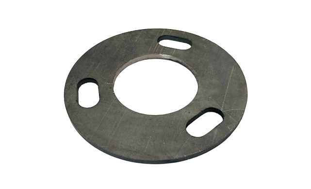 Фланец стойки 42/90 х 3 мм #200 3 отв х М10 х 20 черный металл k116-42-9 Фланец стойки 42/90 х 3 мм #200 3 отв х М10 х 20 черный металл k116-42-9