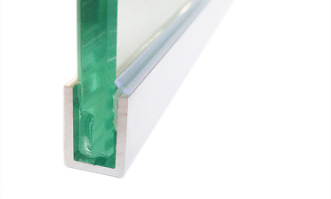 Уплотнитель прозрачный для П-образного алюминиевого профиля t756 (елочка) t755 купить в Челябинске Уплотнитель прозрачный для П-образного алюминиевого профиля t756 (елочка) t755 купить в Челябинске