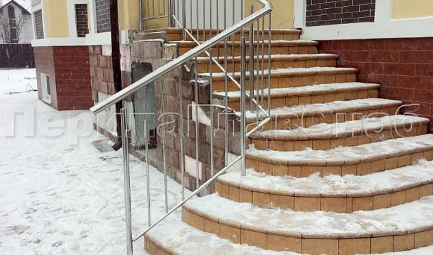 Входные группы в Челябинске. Готовые проекты ПерилаГлавСнаб