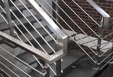 Перила для лестниц купить в Челябинске