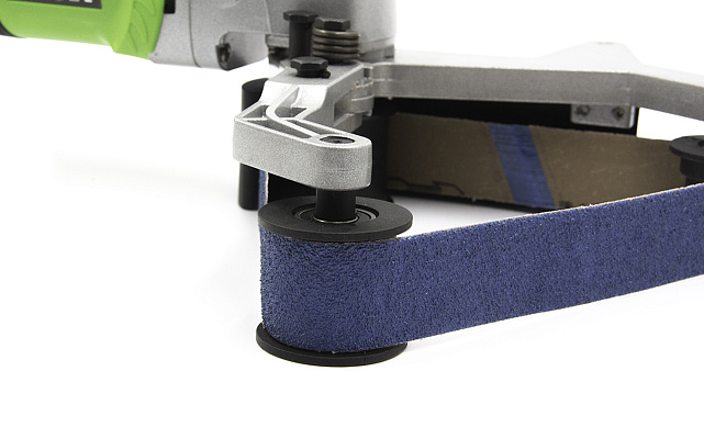 Трехроликовая ленточная шлифовальная машина k990 3 Трехроликовая ленточная шлифовальная машина k990 3