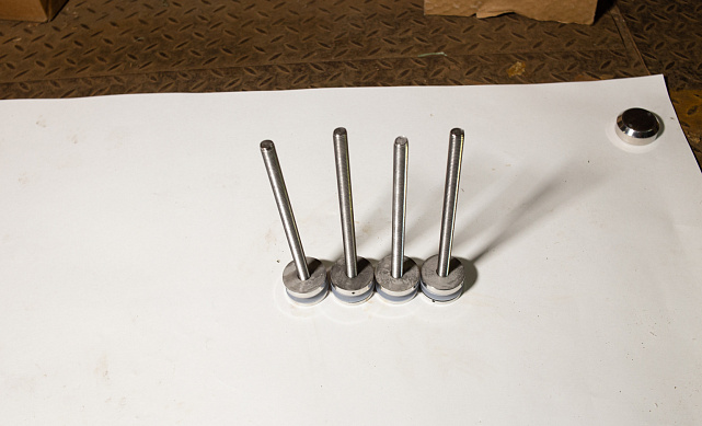 Комплект торцевого крепления несущего стекла, гайка-шайба Ø50х10х18 мм с внутренней резьбой М16(для оцинковки), полированный AISI 304, уценка k277-7-У 6 Комплект торцевого крепления несущего стекла, гайка-шайба Ø50х10х18 мм с внутренней резьбой М16(для оцинковки), полированный AISI 304, уценка k277-7-У 6