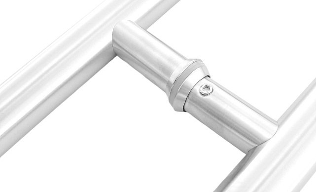 Ручка двухсторонняя для стекла 8-12 мм, 32x300x450 мм, AISI 201, шлифованная t633-450-3 SSS 4 Ручка двухсторонняя для стекла 8-12 мм, 32x300x450 мм, AISI 201, шлифованная t633-450-3 SSS 4