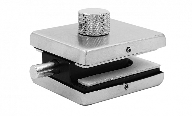 Защелка с ответной частью на стену и пол, шлифованная, вырез 17 t138 SSS 7 Защелка с ответной частью на стену и пол, шлифованная, вырез 17 t138 SSS 7