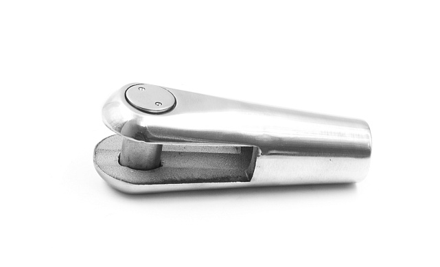 Наконечник ванты (тяги) с резьбой М16 левый, литой,полированный (AISI316) k661-16-L 8 Наконечник ванты (тяги) с резьбой М16 левый, литой,полированный (AISI316) k661-16-L 8