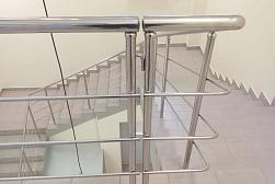 Перила для лестниц из металла в Челябинске. Готовые проекты ПерилаГлавСнаб - фото 16