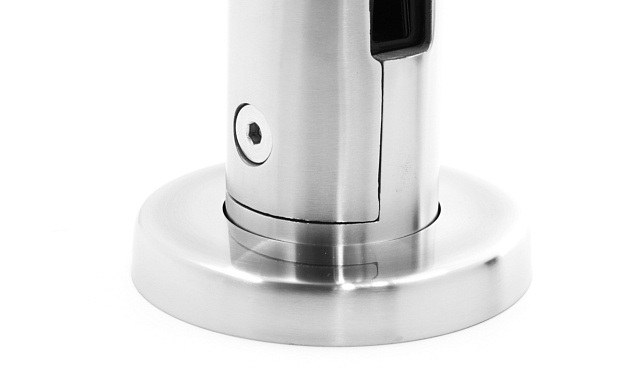 Стеклодержатель литой напольный, круглый, для стекла 12-16 мм, шлифованный (AISI 304) k176 SSS 9 Стеклодержатель литой напольный, круглый, для стекла 12-16 мм, шлифованный (AISI 304) k176 SSS 9