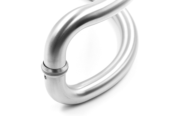 Ручка для стеклянной двери двухсторонняя для стекла 10-12 мм, 25х305, шлифованная t629-305 SSS 5 Ручка для стеклянной двери двухсторонняя для стекла 10-12 мм, 25х305, шлифованная t629-305 SSS 5