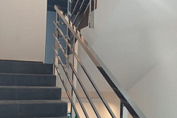 Перила для лестниц из металла в Челябинске. Готовые проекты ПерилаГлавСнаб - фото 12 Перила для лестниц из металла в Челябинске. Готовые проекты ПерилаГлавСнаб - фото 12