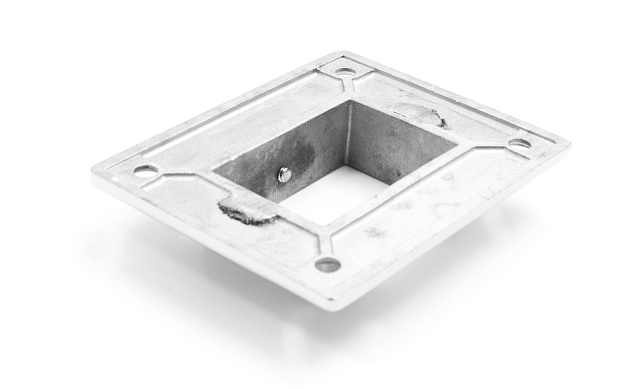 Фланец для трубы с пазом 40х60 мм, литой, полированный (AISI 304) k544 3 Фланец для трубы с пазом 40х60 мм, литой, полированный (AISI 304) k544 3