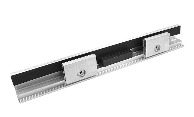 Профиль алюминиевый зажимной  для стекла 8-12мм, AISI 304 SSS, шлифованный, длина 3 метра т40-9 SSS 5 Профиль алюминиевый зажимной  для стекла 8-12мм, AISI 304 SSS, шлифованный, длина 3 метра т40-9 SSS 5