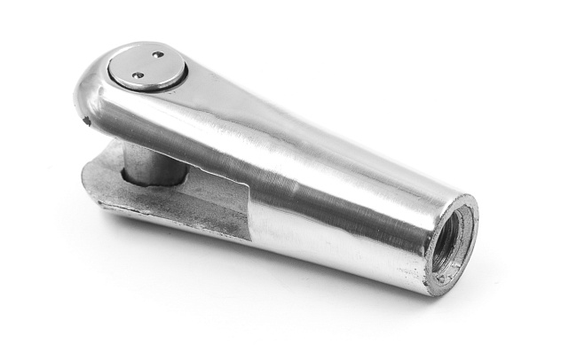 Наконечник ванты (тяги) с резьбой М16 правый, литой , полированный (AISI316) k661-16-R 8 Наконечник ванты (тяги) с резьбой М16 правый, литой , полированный (AISI316) k661-16-R 8