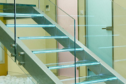 Стеклянные полы в Челябинске. Готовые проекты ПерилаГлавСнаб - фото 16 Стеклянные полы в Челябинске. Готовые проекты ПерилаГлавСнаб - фото 16