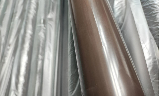 Пластиковый поручень, цвет Венге, Ø49мм длина 4м, уценка k897-У 8 Пластиковый поручень, цвет Венге, Ø49мм длина 4м, уценка k897-У 8