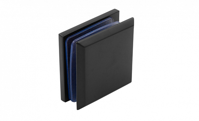 Коннектор для душевой кабины стена-стекло 45х45, вырез 67, цинк, черный t730 BZn 7  Коннектор для душевой кабины стена-стекло 45х45, вырез 67, цинк, черный t730 BZn 7