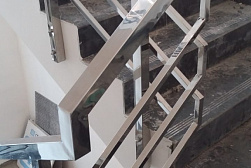 Перила для лестниц из металла в Челябинске. Готовые проекты ПерилаГлавСнаб - фото 9 Перила для лестниц из металла в Челябинске. Готовые проекты ПерилаГлавСнаб - фото 9