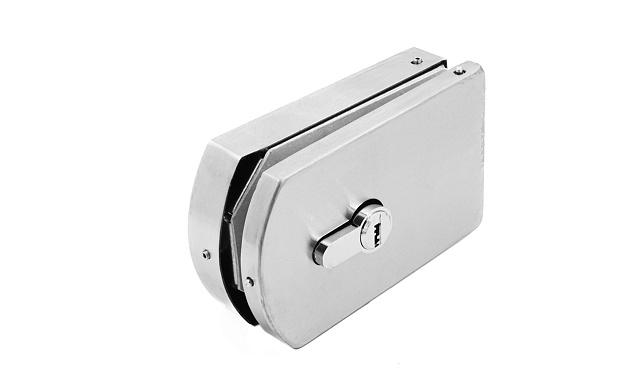 Замок для стеклянной двери вертикальный с ответной частью на стену и пол, шлифованный, вырез 15 t135 SSS 7 Замок для стеклянной двери вертикальный с ответной частью на стену и пол, шлифованный, вырез 15 t135 SSS 7