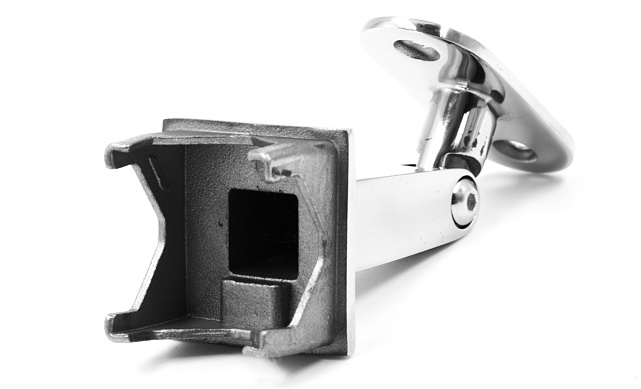 Наконечник на стойку из профильной трубы 40х40 мм, с регулируемым ложементом под плоскость, литой, полированный, нержавеющий AISI 304 k222-3 6 Наконечник на стойку из профильной трубы 40х40 мм, с регулируемым ложементом под плоскость, литой, полированный, нержавеющий AISI 304 k222-3 6