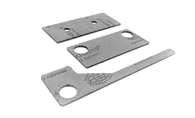 Фитинг угловой с осью и ребром жесткости, правый, шлифованный t141R SSS 5 Фитинг угловой с осью и ребром жесткости, правый, шлифованный t141R SSS 5