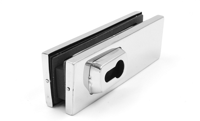 Замок угловой с круглым ригелем, вырез 14, нержавеющая сталь AISI 304, полированная t150-2 PSS 7 Замок угловой с круглым ригелем, вырез 14, нержавеющая сталь AISI 304, полированная t150-2 PSS 7