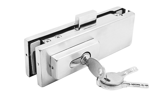 Замок для стеклянной двери центральный с прямоугольным ригелем, шлифованный, вырез 13 t152 SSS 8 Замок для стеклянной двери центральный с прямоугольным ригелем, шлифованный, вырез 13 t152 SSS 8