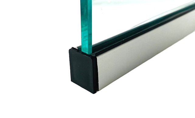 Заглушка для П-образного профиля т22, черная (18*20) т22-20 3 Заглушка для П-образного профиля т22, черная (18*20) т22-20 3