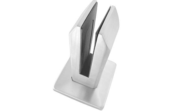 Стеклодержатель литой напольный, плоский 45х50х160 мм, шлифованный, без сверления стекла (AISI 304) Фk275-5-2 3 Стеклодержатель литой напольный, плоский 45х50х160 мм, шлифованный, без сверления стекла (AISI 304) Фk275-5-2 3