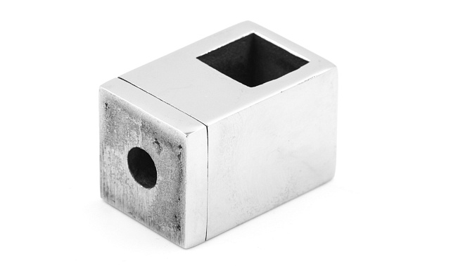 Ригеледержатель на плоскость квадратный под ригель 12х12 мм, полированный, литой (AISI 304) k266 4 Ригеледержатель на плоскость квадратный под ригель 12х12 мм, полированный, литой (AISI 304) k266 4